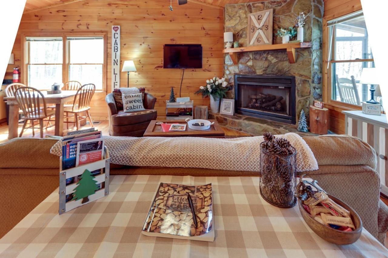 Blue Ridge Cozy Cabin In The Woods With Hot Tub! Экстерьер фото